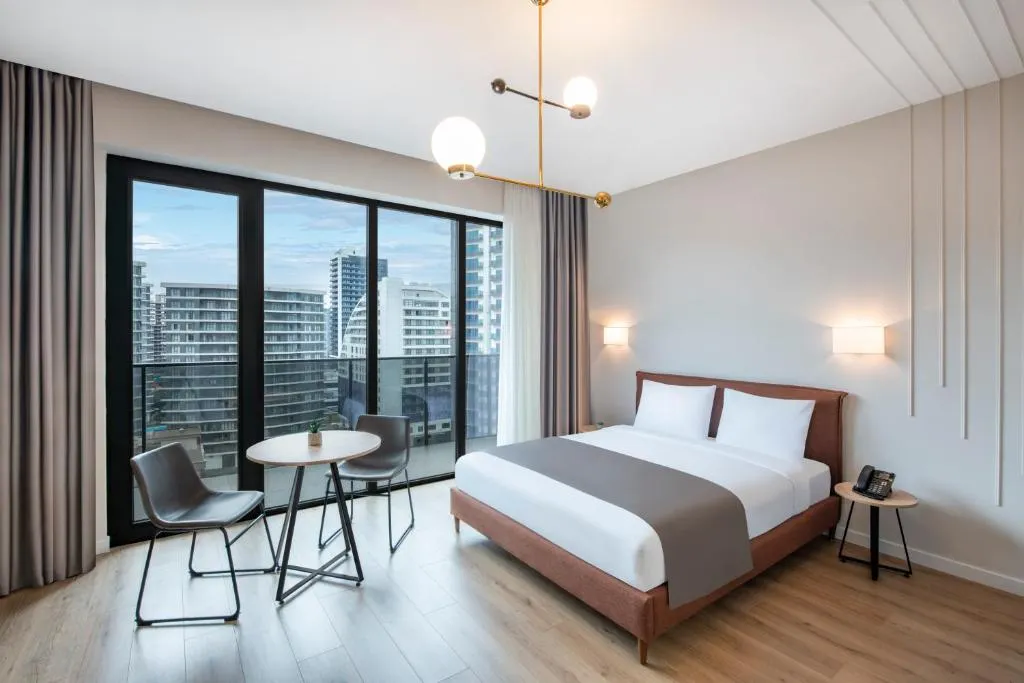 Steps Batumi Hotel & Suites фото 2