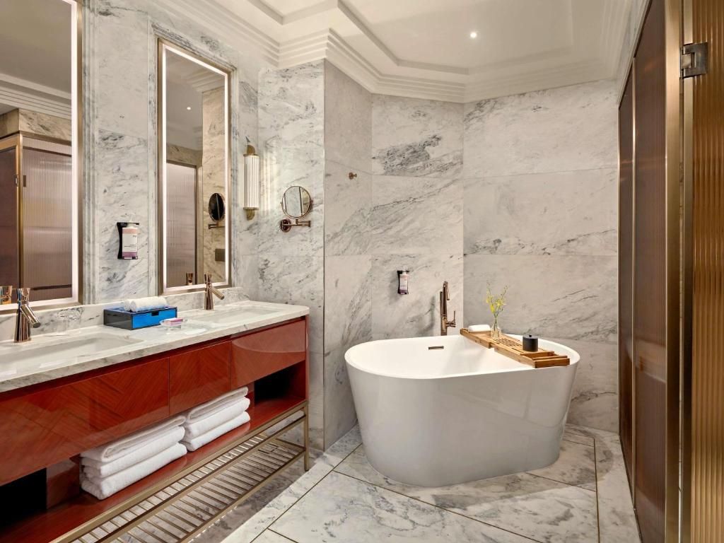 Movenpick Hotel Hanoi фото 51