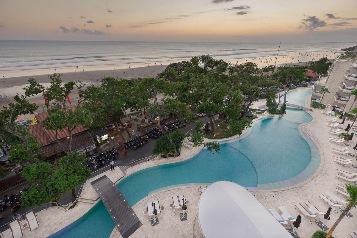 Double-Six Luxury Hotel Seminyak фото 6