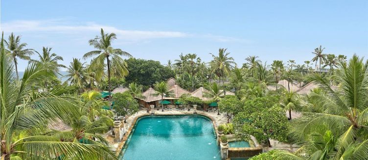 Фото отеля Legian Beach Hotel