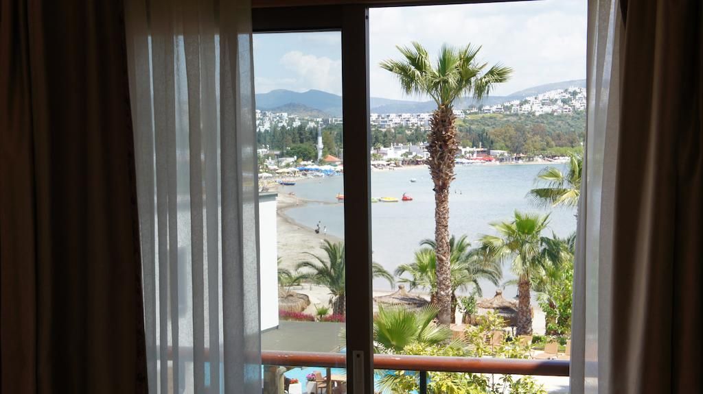 Mira Beach Resort Bodrum фото 20