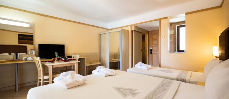 Фото отеля Vonresort Golden Beach