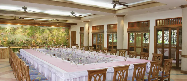 Фото отеля Holiday Inn Resort Krabi Ao Nang Beach