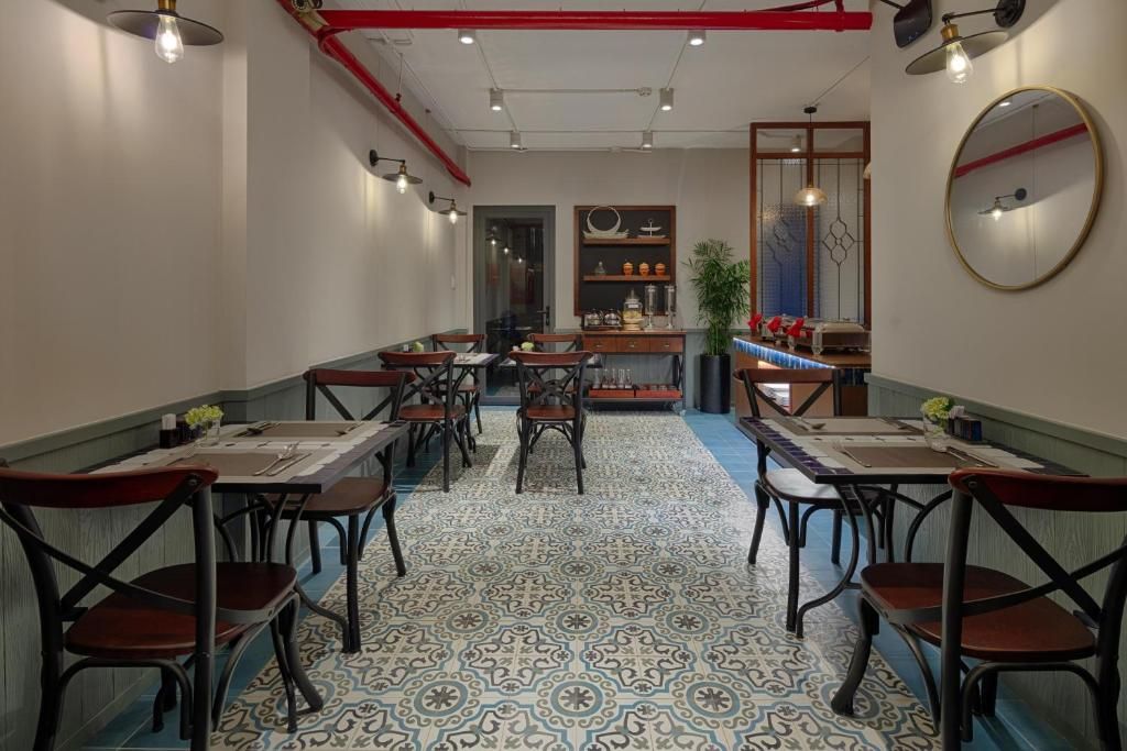 Little Saigon Boutique Hotel фото 24