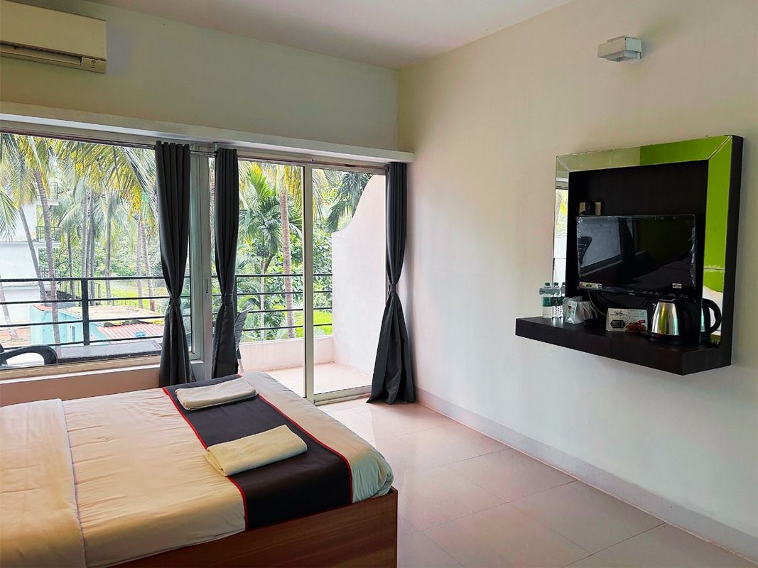 Bay Breeze Hotels and Resorts фото 31