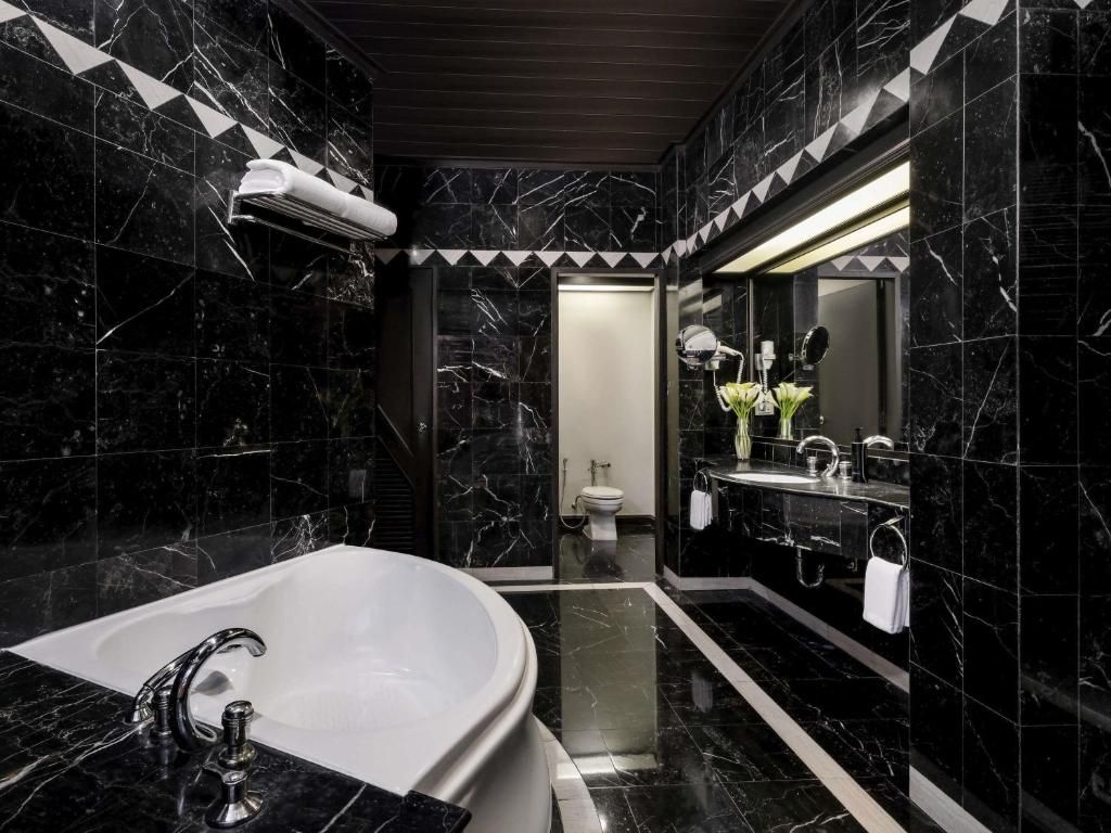 Avani Atrium Bangkok Hotel - SHA Certified фото 45