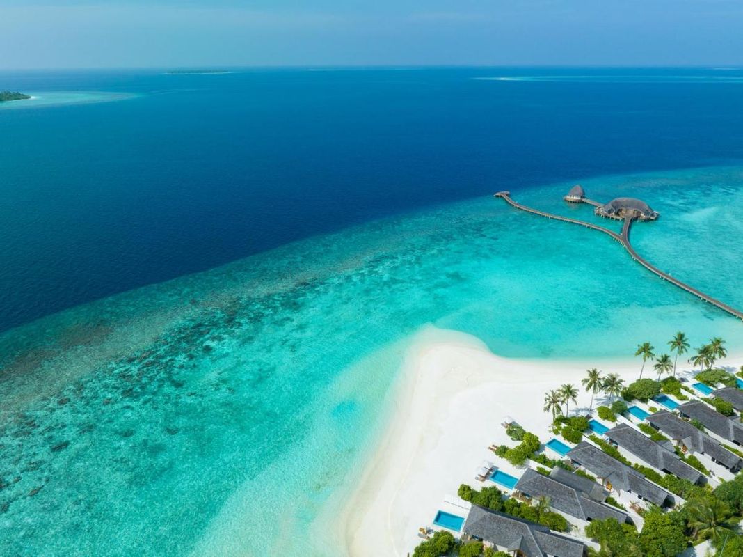 Emerald Faarufushi Resort & Spa фото 35