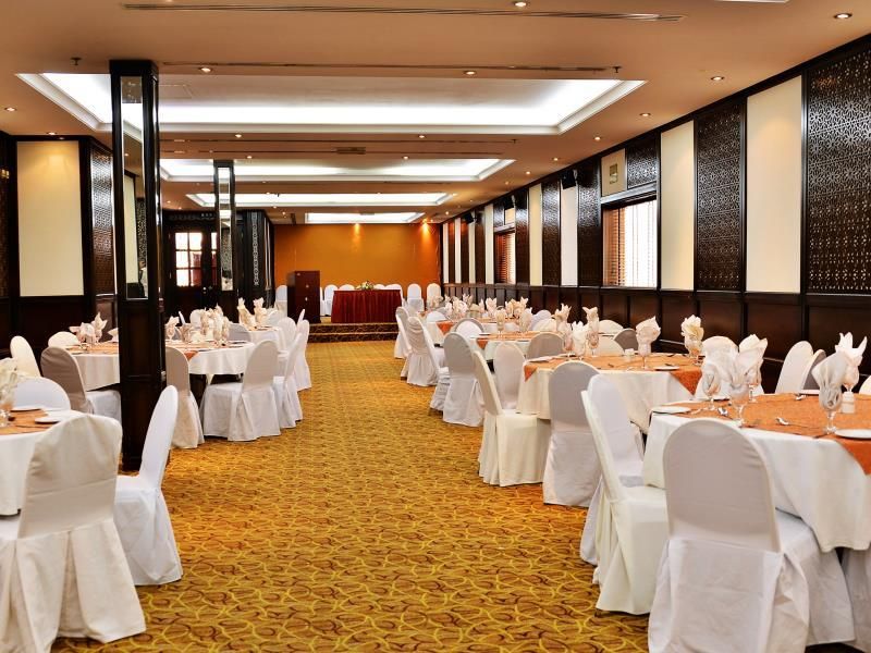 Imperial Suites Hotel фото 27