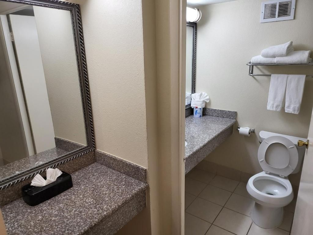 Ramada Houston Intercontinental Airport East фото 18