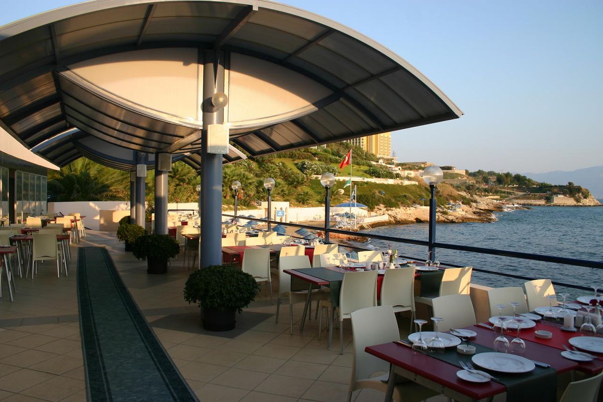 The Grand Blue Sky International Hotel фото 28