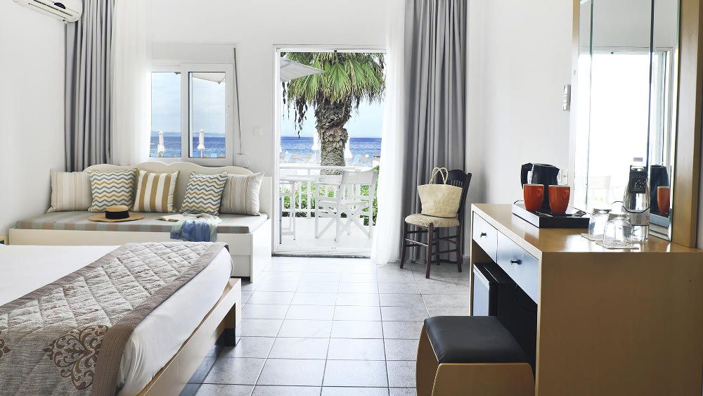 Lily Ann Beach фото 6