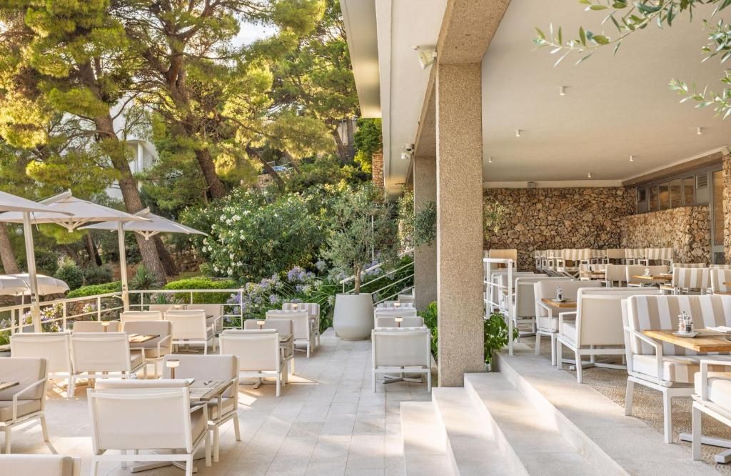 Bluesun Hotel Maestral фото 12
