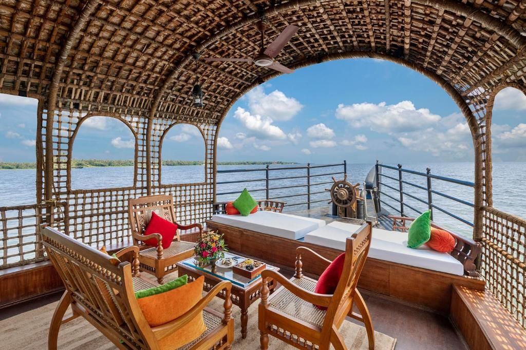 Kumarakom Lake Resort фото 34