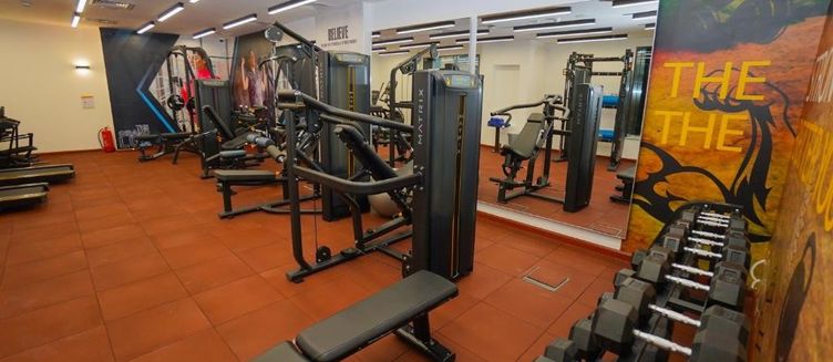 Фото отеля The Grand Lux Hotel