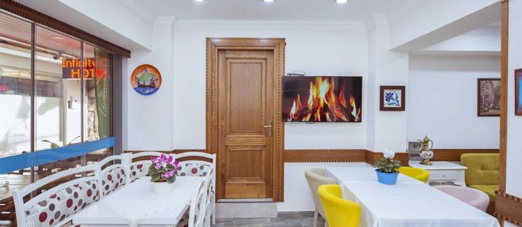 Фото отеля Infinity City Hotel