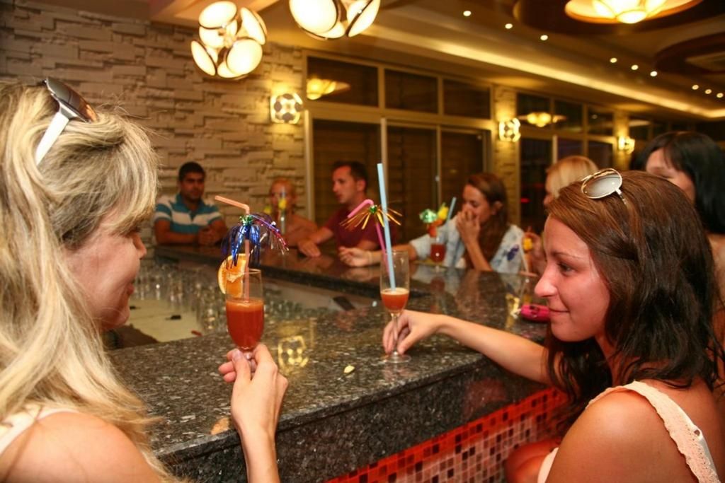 Alanya Beach Hotel фото 35