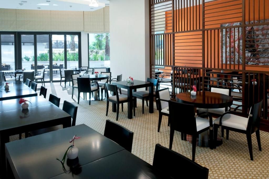 Staybridge Suites Abu Dhabi Yas Island by IHG фото 29