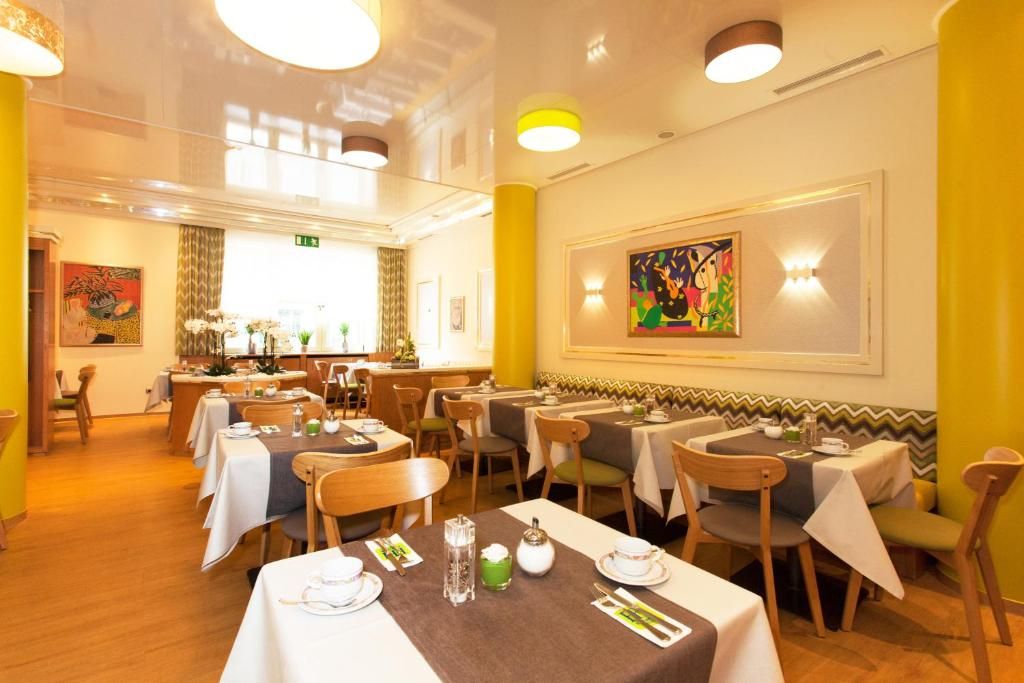Favored Hotel Domicil фото 38