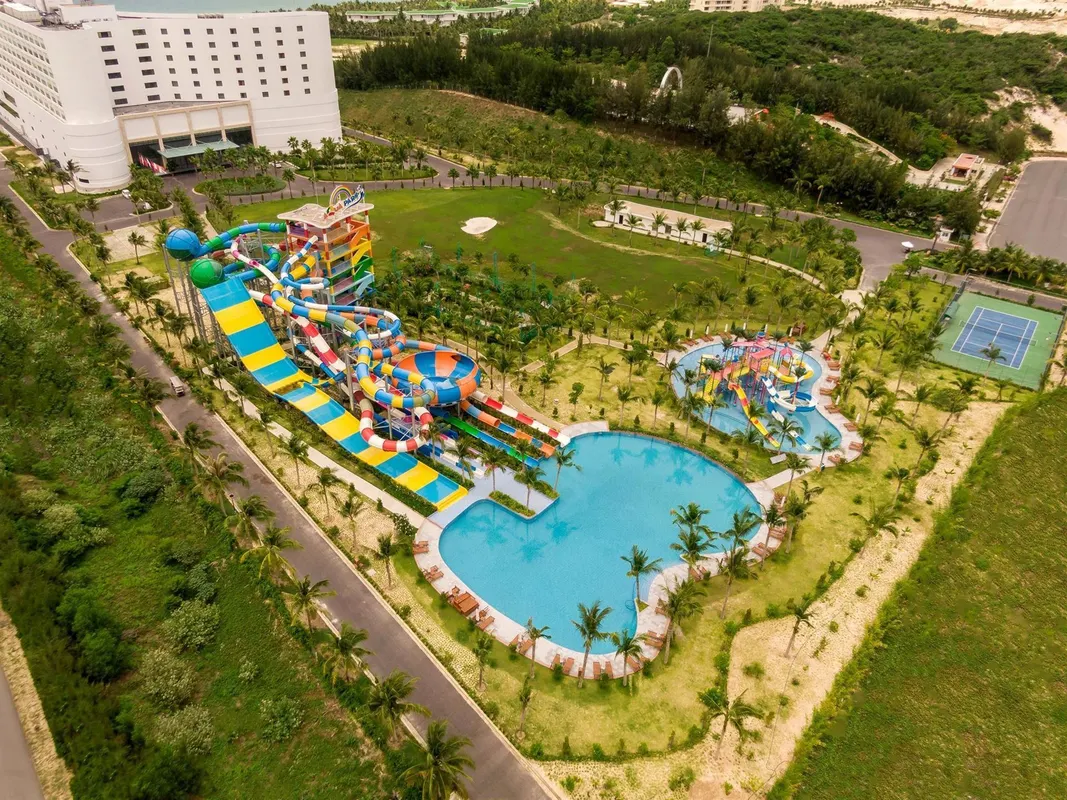 Selectum Noa Resort Cam Ranh фото 12