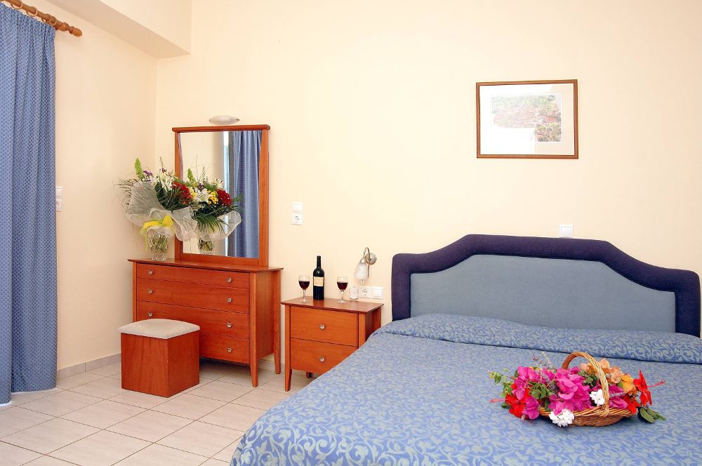 Blue Aegean Hotel & Suites фото 34
