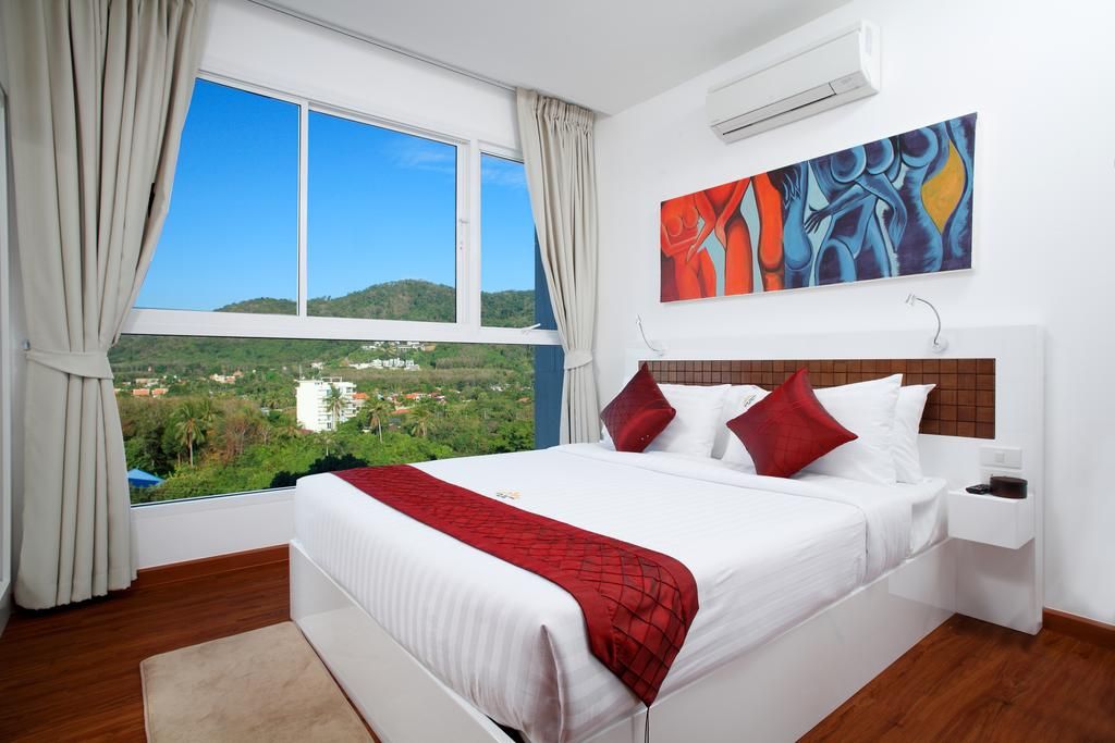 BTR Suites Hotel фото 4