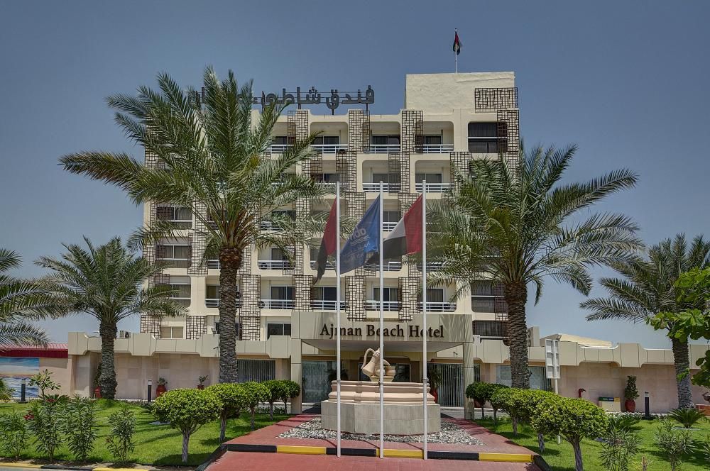 Ajman Beach Hotel фото 31