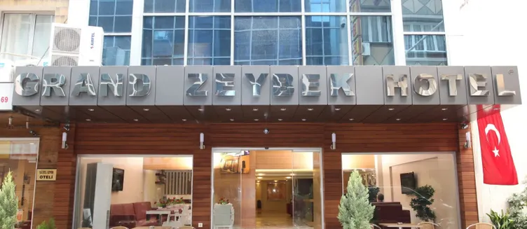 Фото отеля Grand Zeybek Hotel