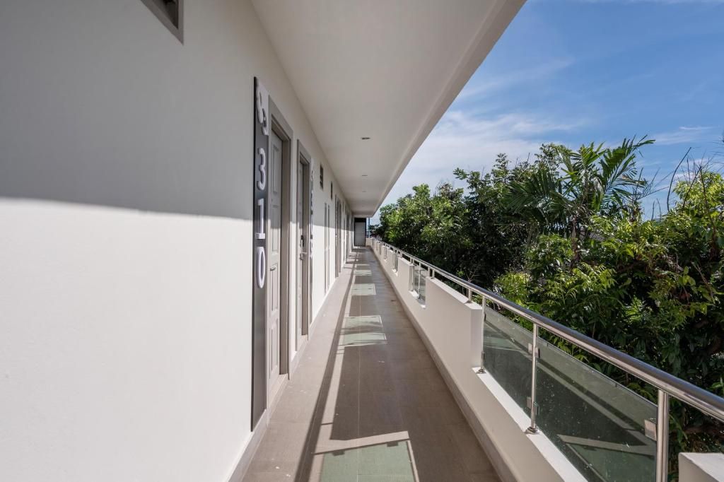 Kokotel Pattaya North Beach фото 14