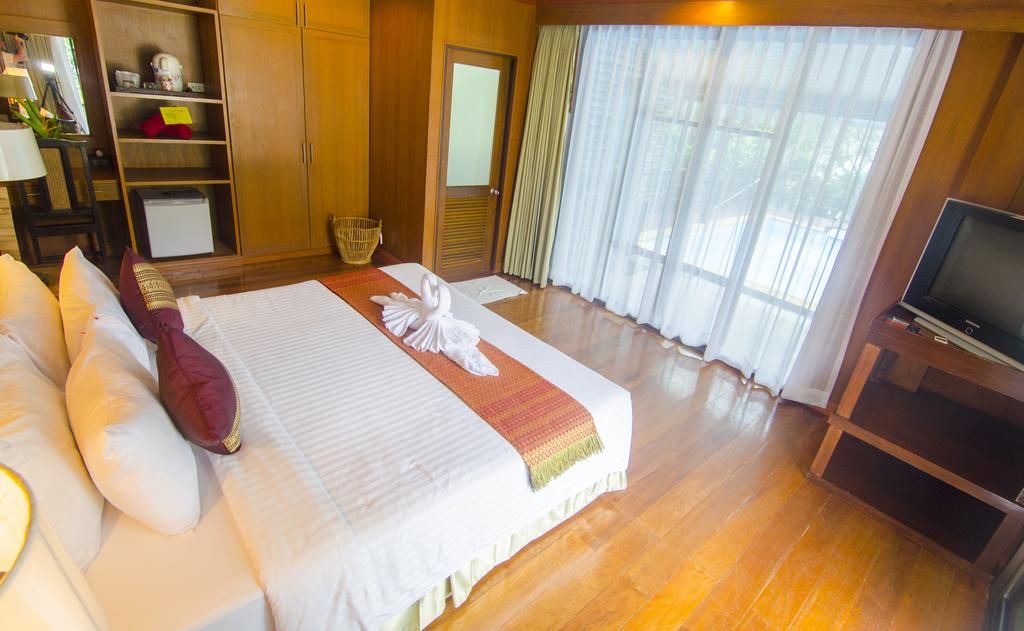 Haadlad Prestige Resort & Spa фото 46