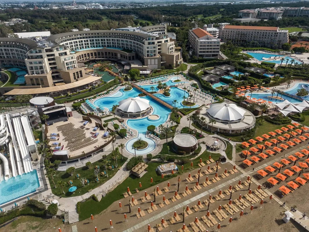 Kaya Palazzo Golf Resort фото 1