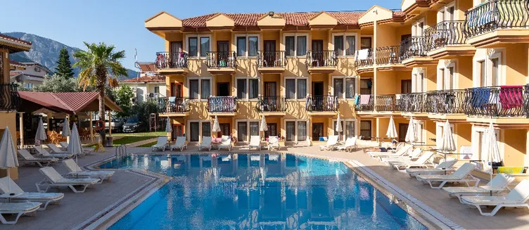 Фото отеля Belcehan Beach Hotel