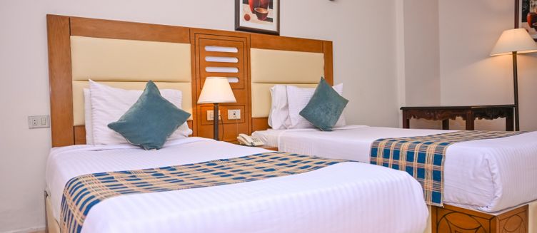 Фото отеля Sunrise Azalea Aqua Park Resort