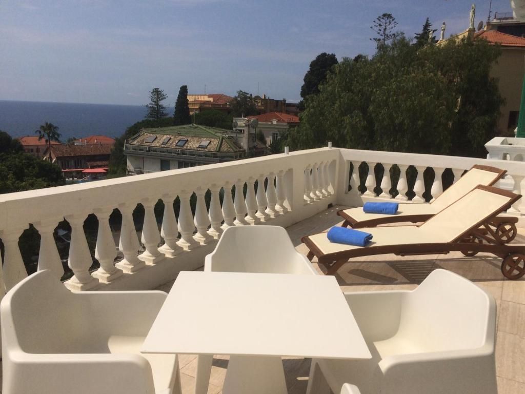 Grand Hotel & Des Anglais "Parcheggio gratuito" фото 15