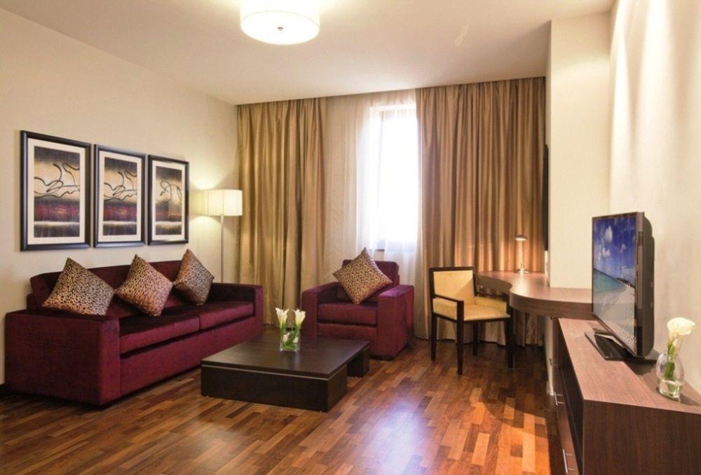 Movenpick Hotel Apartments Al Mamzar Dubai фото 91