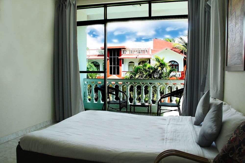 La Vaiencia Beach Resort фото 24