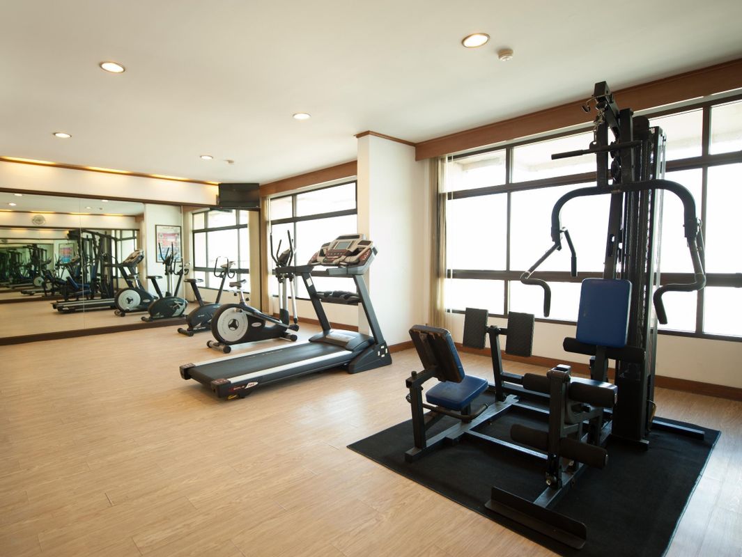 Pinnacle Lumpinee Park Hotel & Spa фото 24
