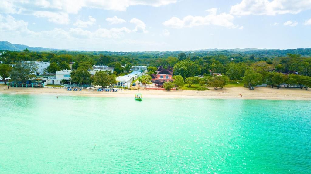 Shields Negril Villas LTD фото 6