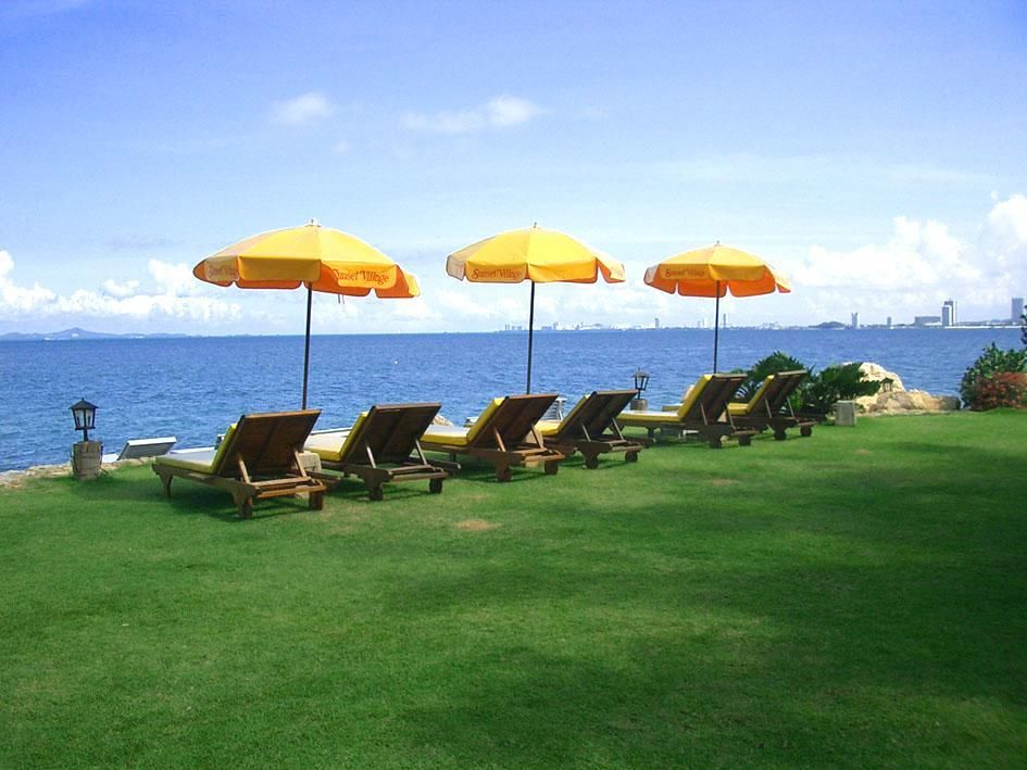 Sunset Village Beach Resort фото 36