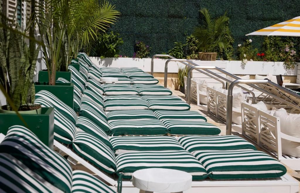 McCarren Hotel & Pool фото 6