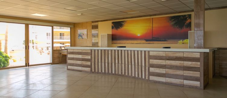 Фото отеля Sunbay Hotel