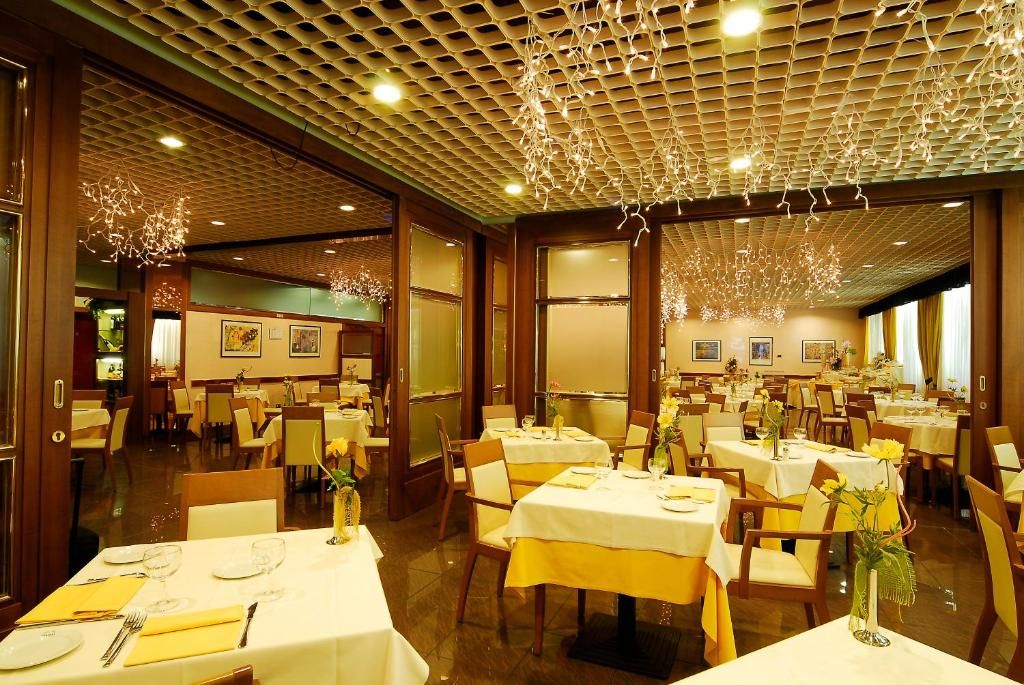 Hotel Maxim фото 10