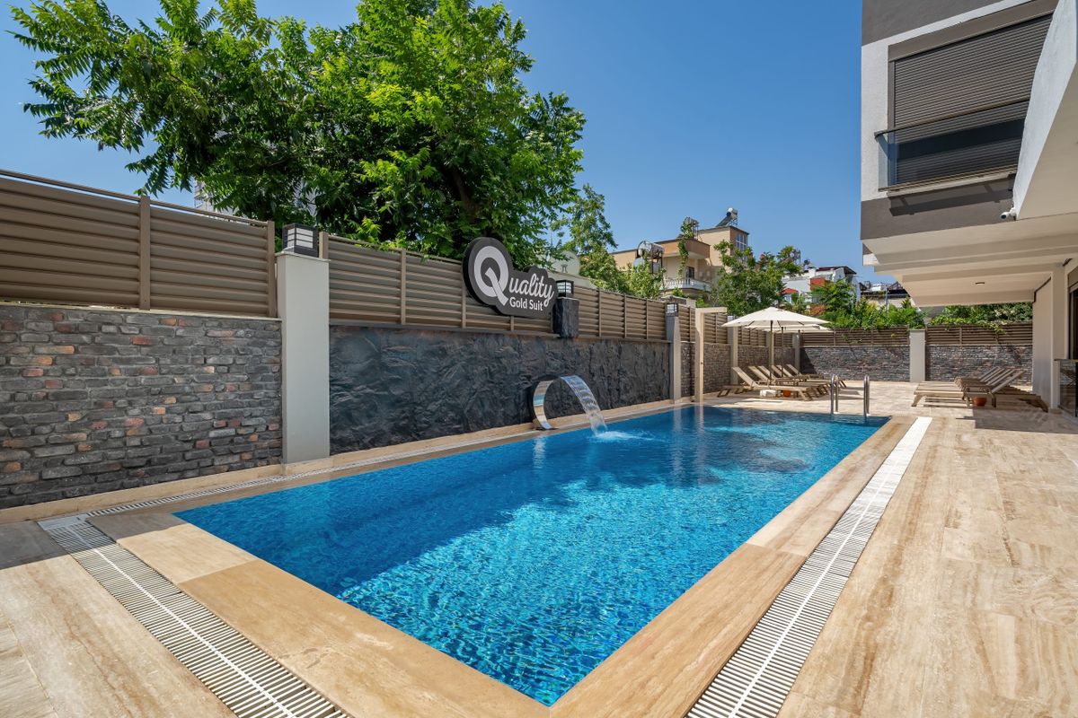 Quality Gold Suite Hotel фото 2