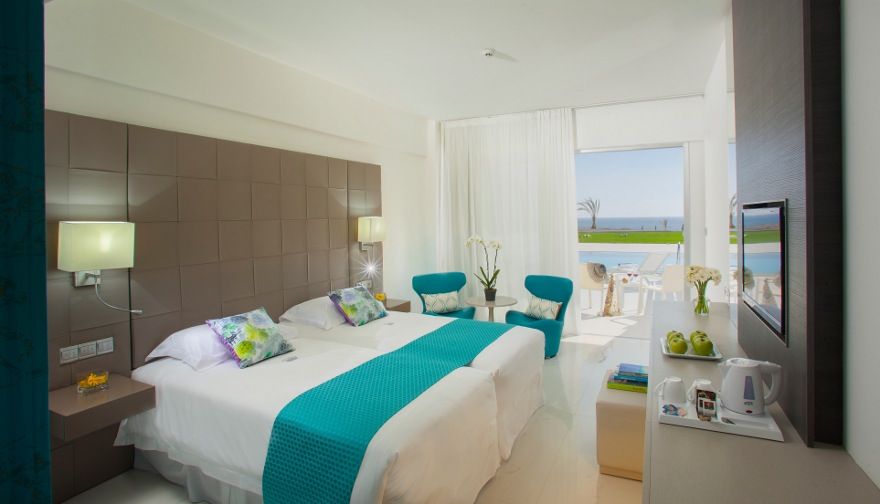King Evelthon Beach Hotel and Resort фото 41