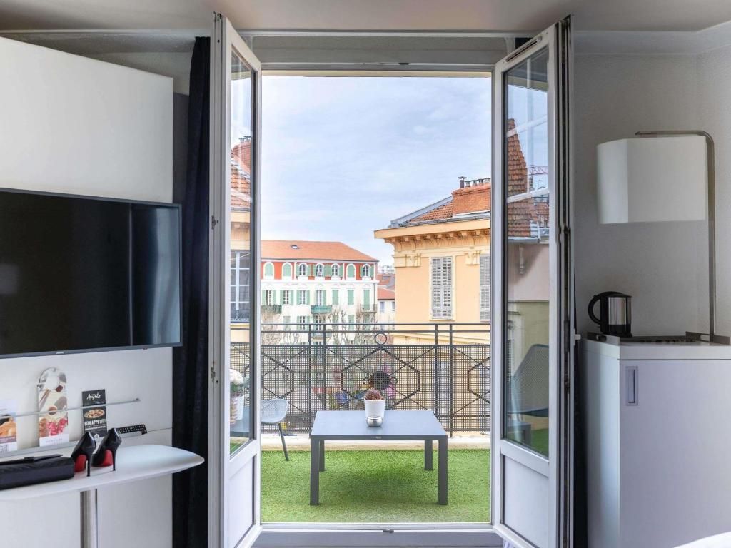 Mercure Nice Centre Grimaldi фото 26