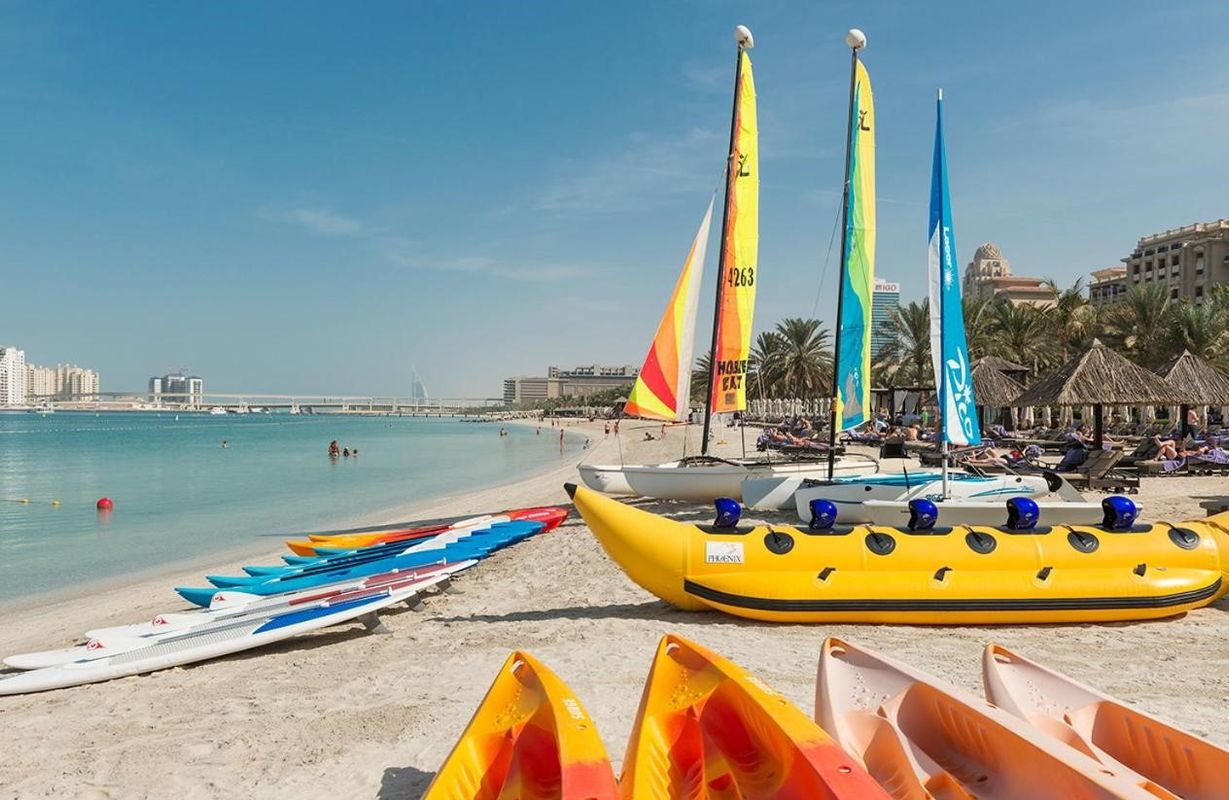 Le Meridien Mina Seyahi Beach Resort & Waterpark фото 30