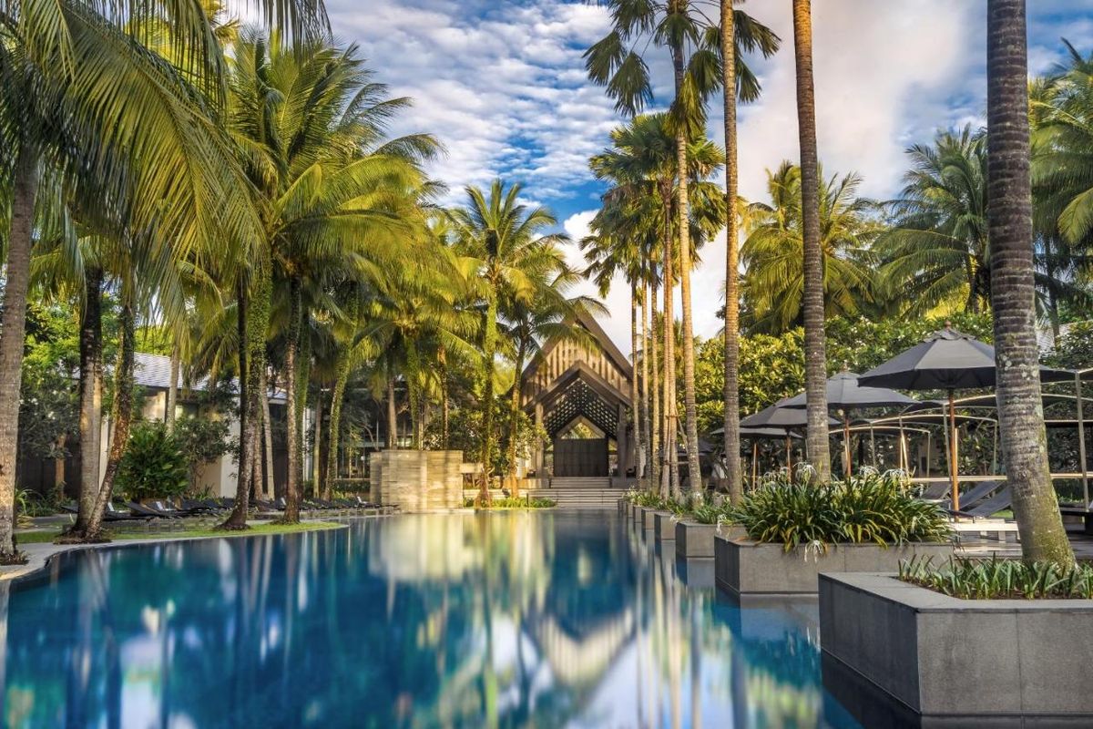 Twinpalms Surin Beach Phuket фото 0