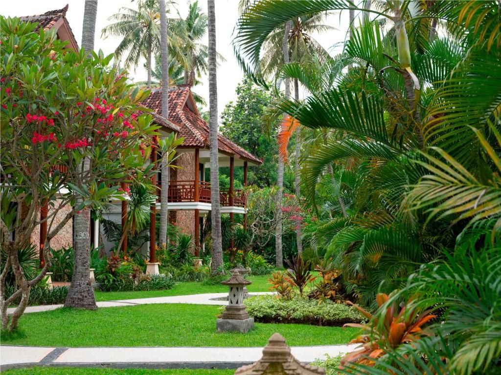 Holiday Resort Lombok фото 60