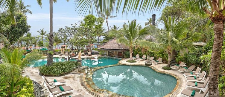 Фото отеля Legian Beach Hotel