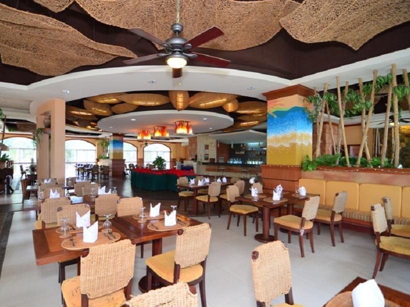 San Remigio Beach Club фото 1