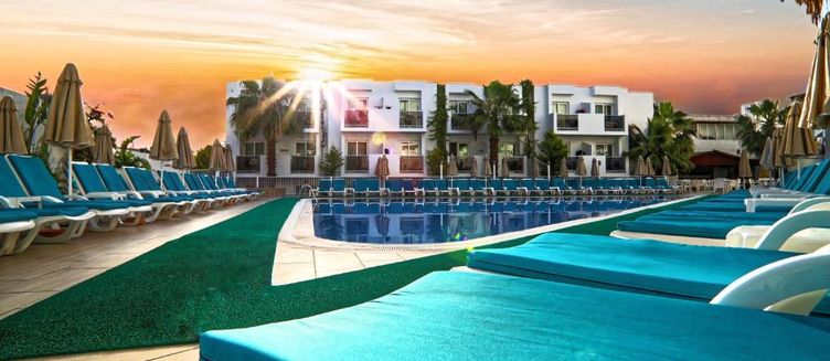 Фото отеля Club Shark Hotel